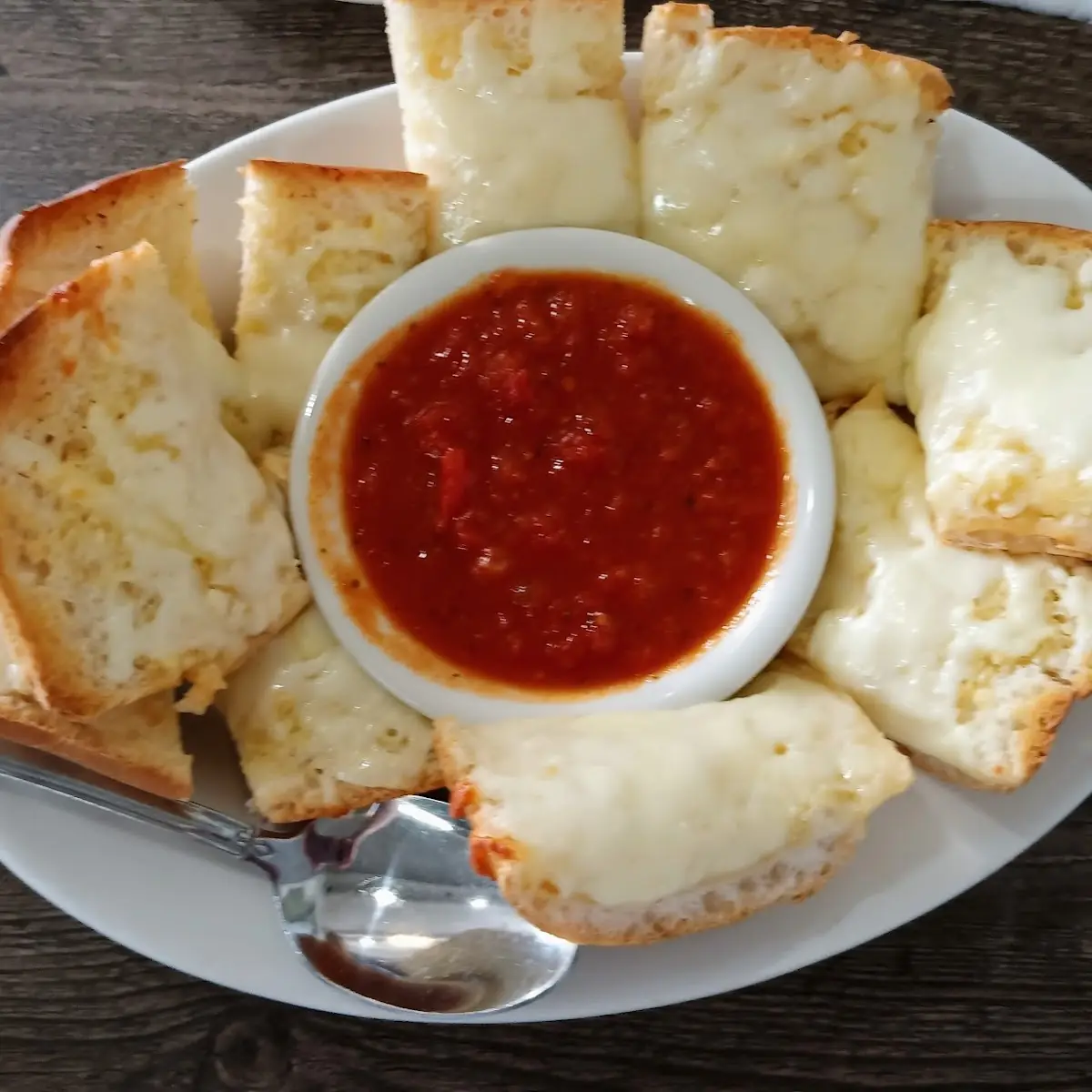Garlic Cheese Bread