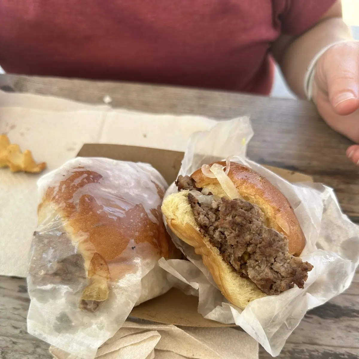 MUSH SWISS BURGER