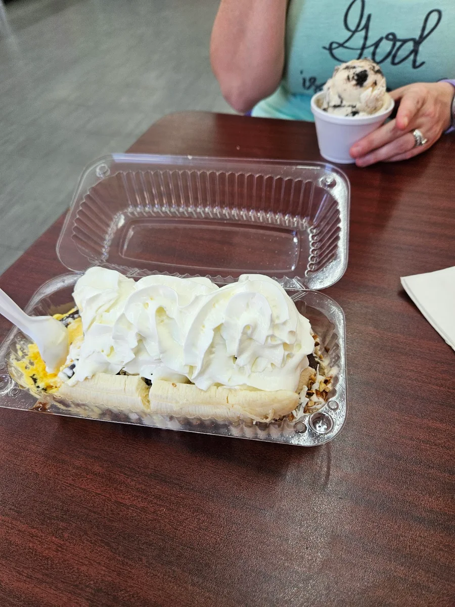 Custom Banana Split