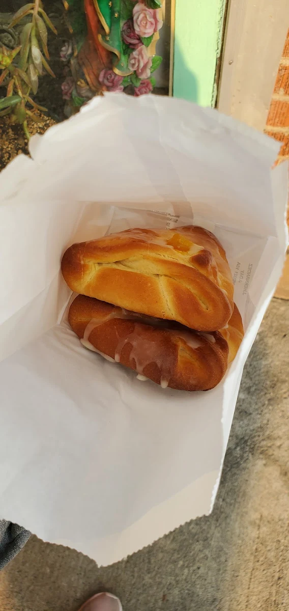 Regular Cream Cheese Danish