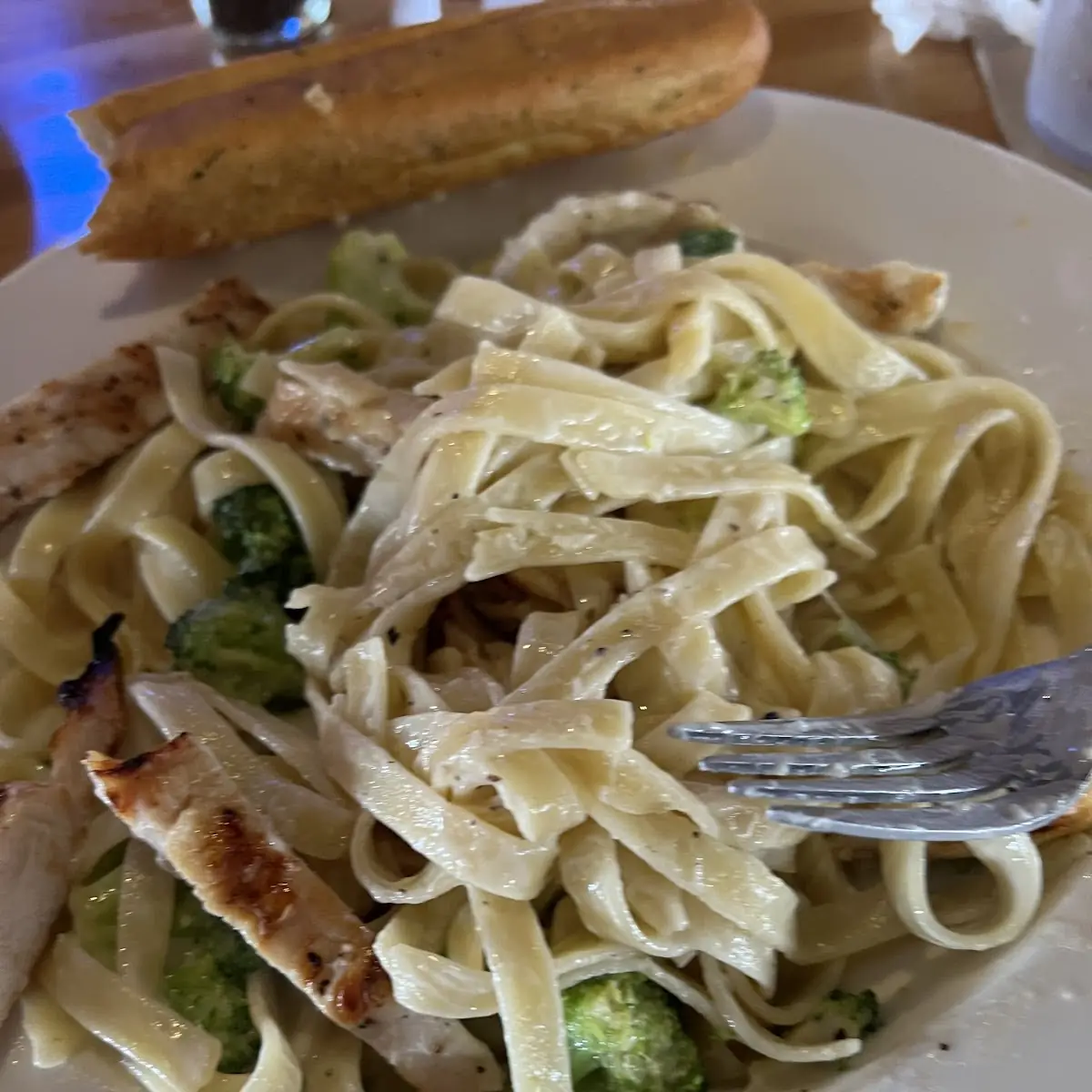 Chicken Broccoli Alfredo