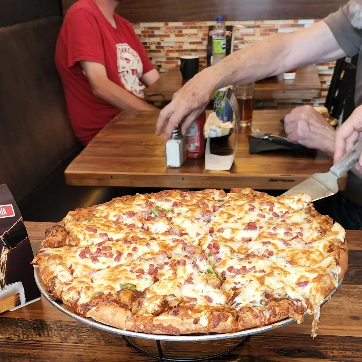 XL BBQ Chicken Pizza