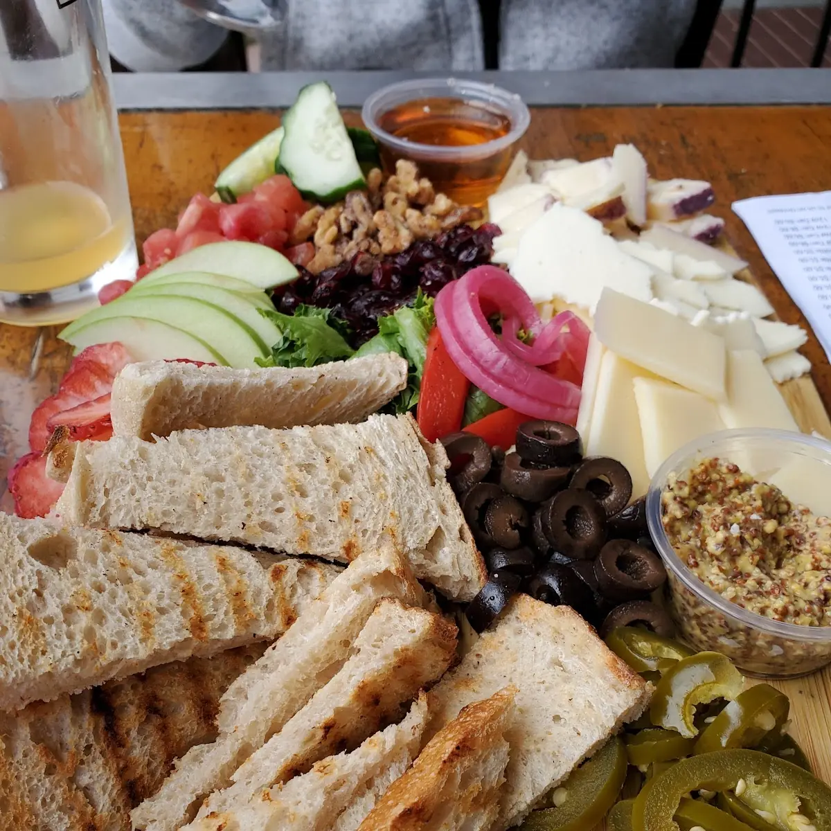 Hummus Plate