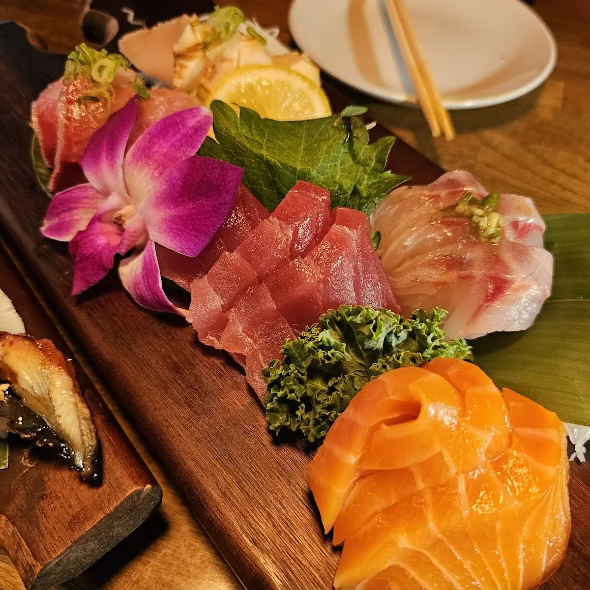 Sushi & Sashimi Combo - Lunch