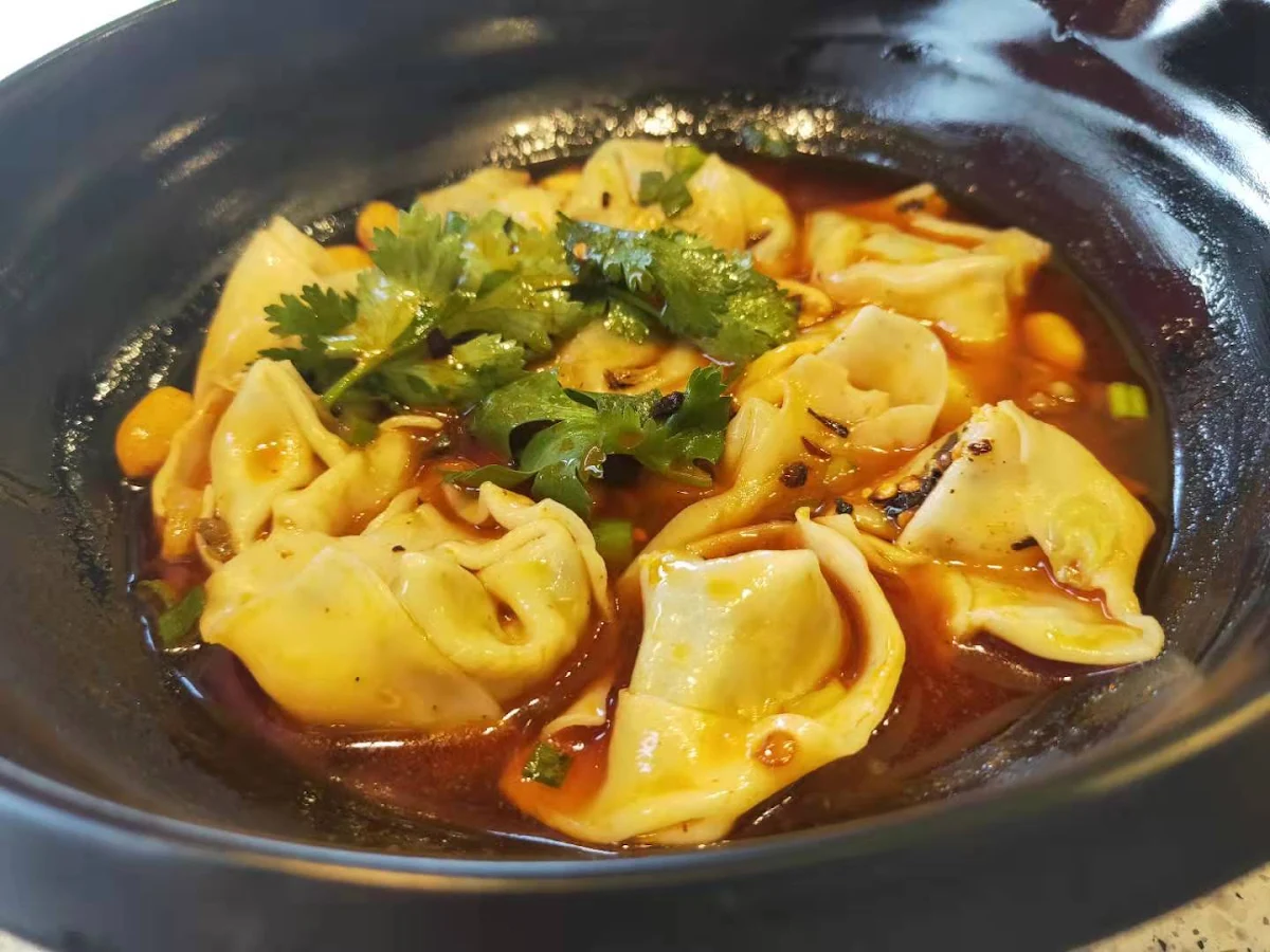 Wonton in Chilli Sauce
