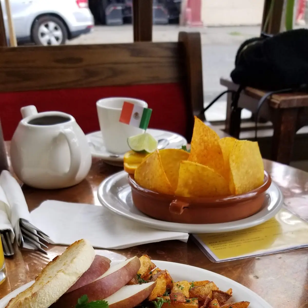 Carnitas Omelette