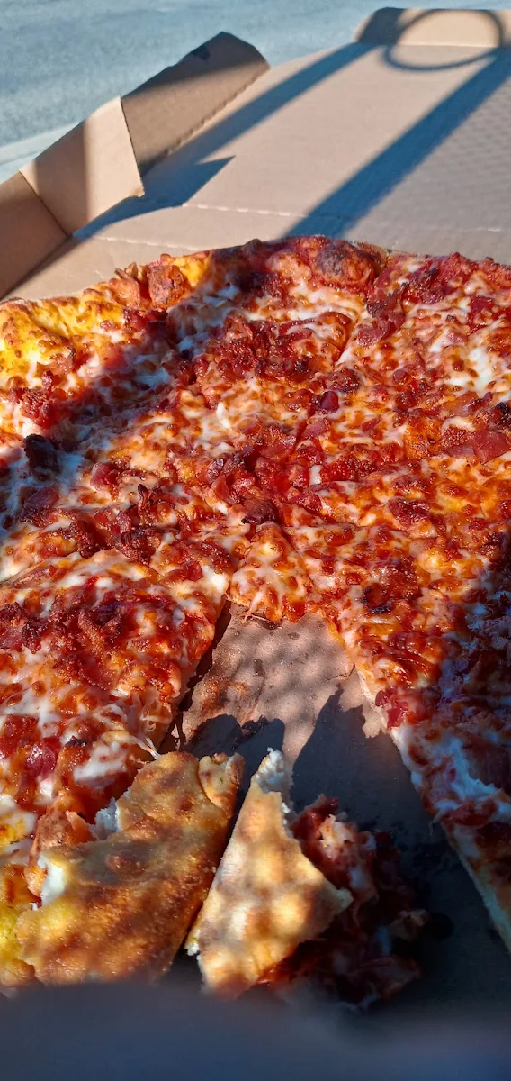 Bacon Cheeseburger Pizza