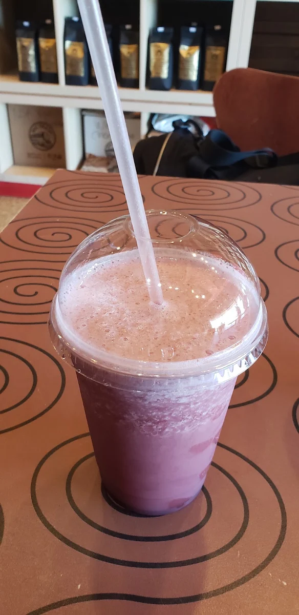 Wild Berry Boost Smoothie