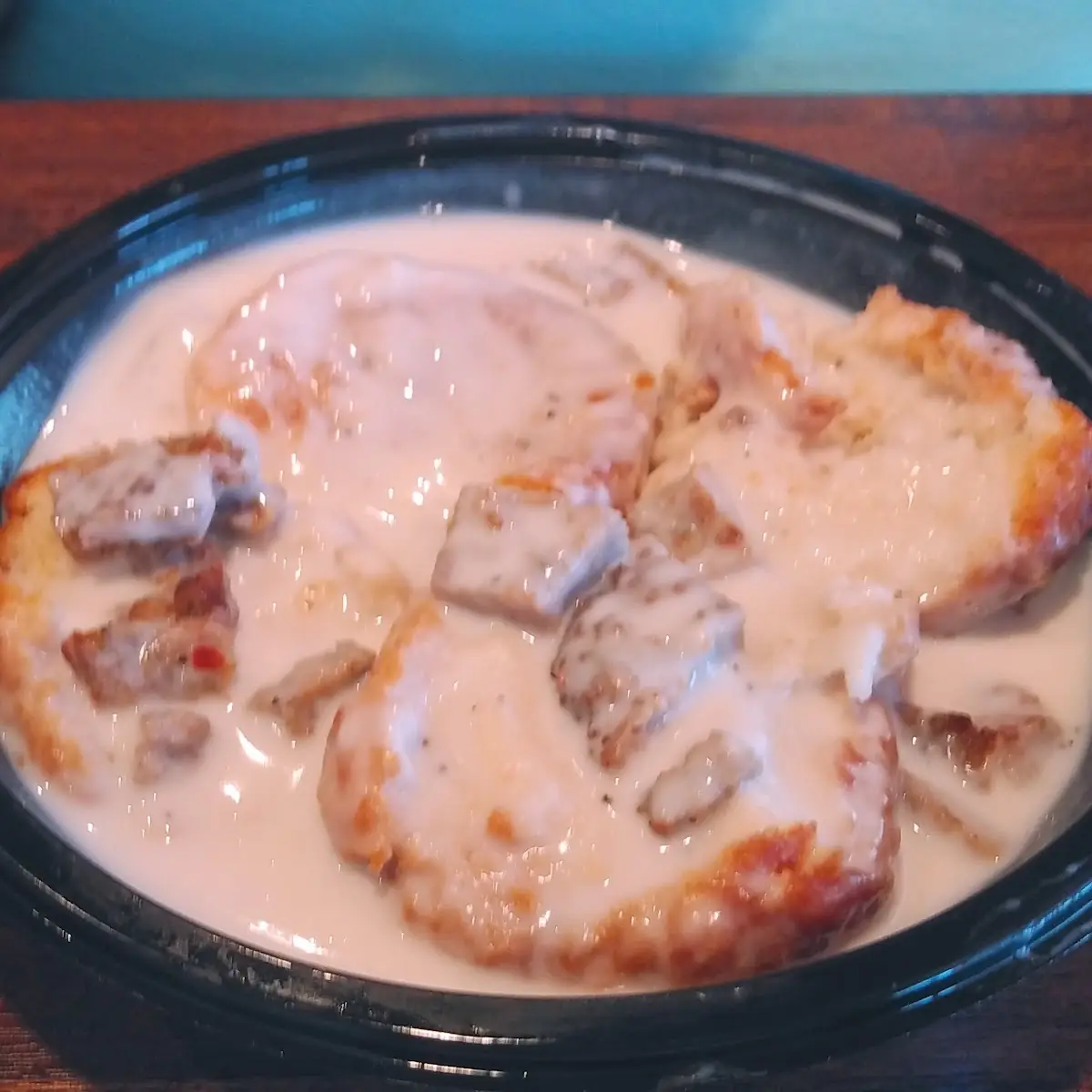 Sausage Gravy and Biscuits
