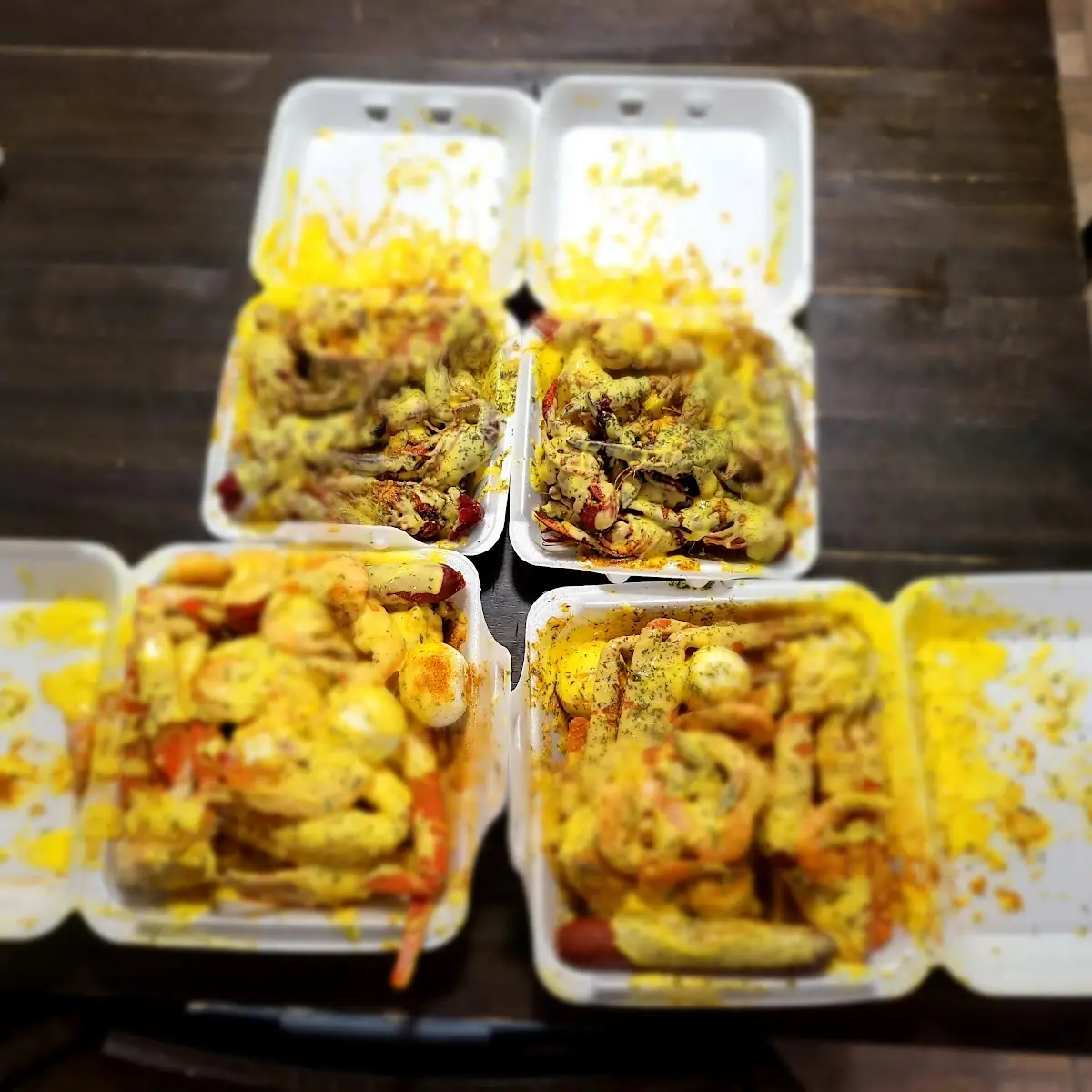 Snow Crab and Shrimp Platter with Crayfish