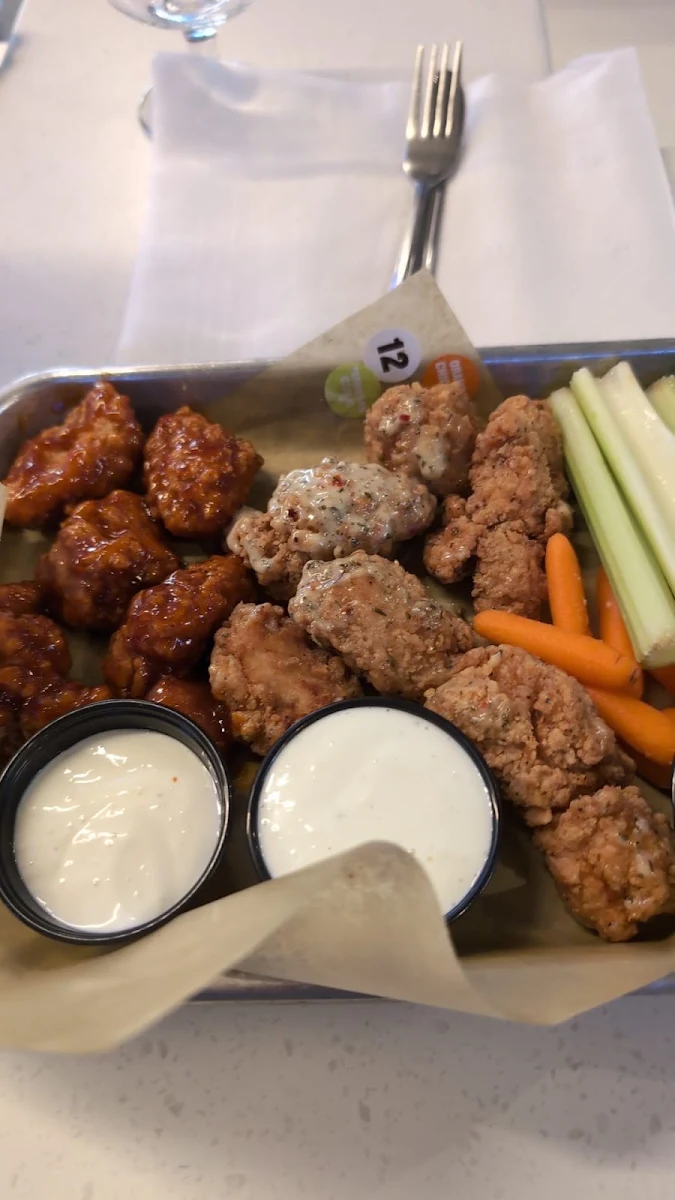 Boneless Wings