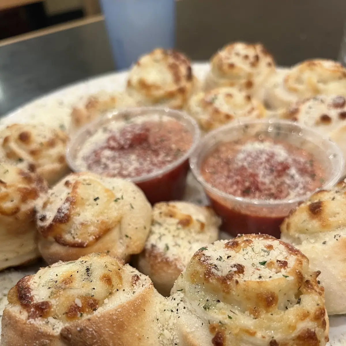Cheesy Garlic Knots