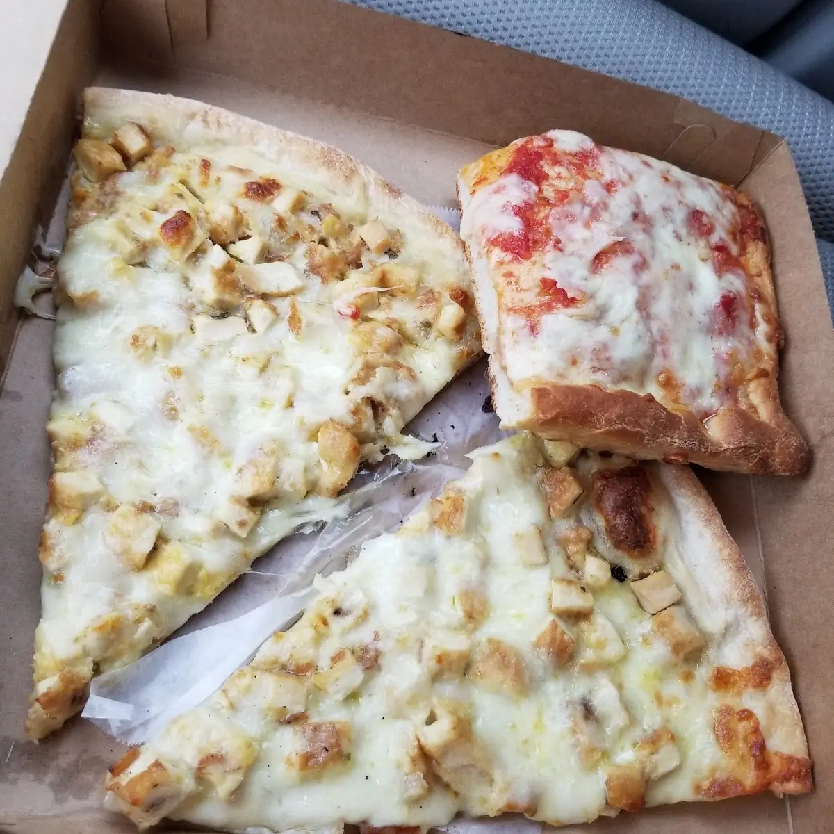 Chicken Bacon Ranch Pizza