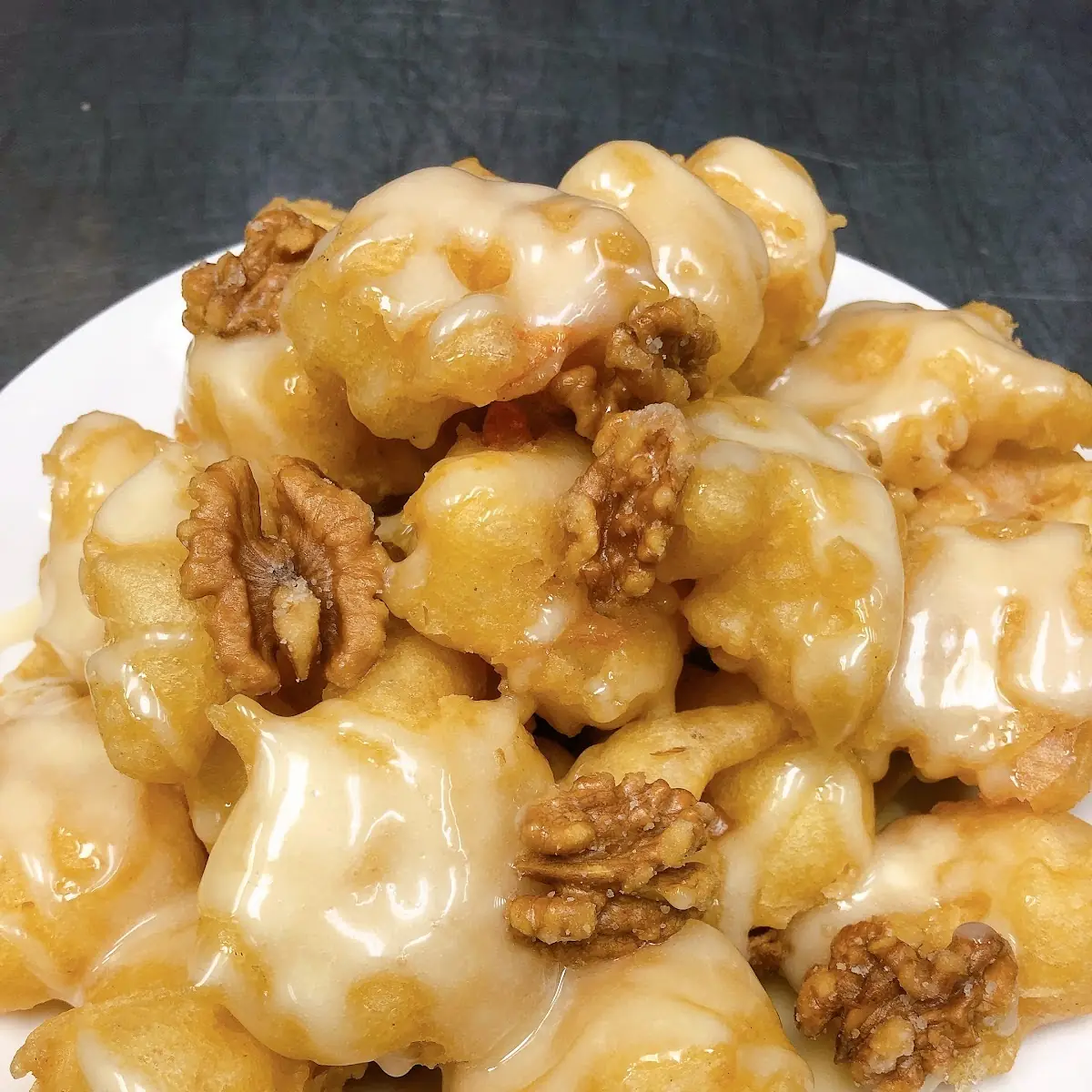 Walnut Shrimp 22pc
