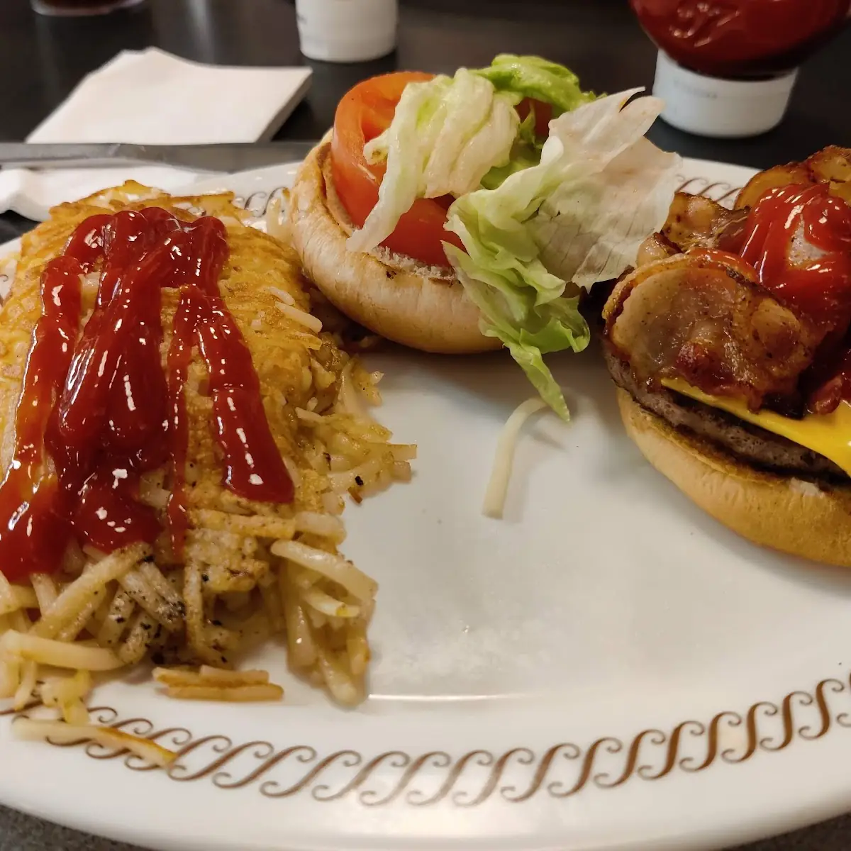 Cheeseburger and Hash Brown
