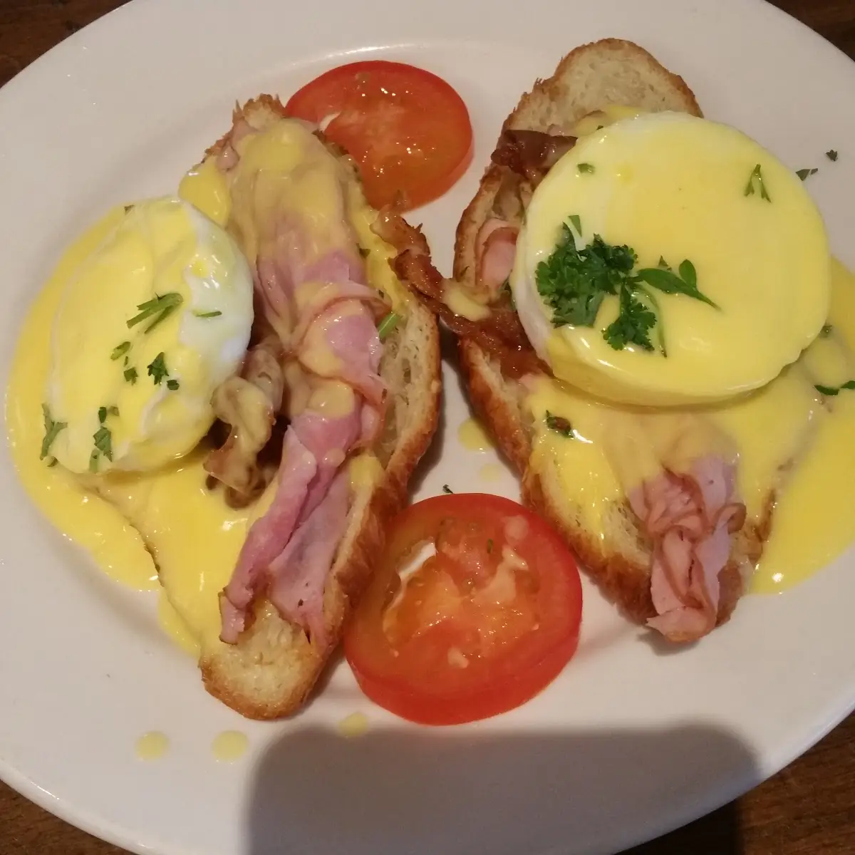 Eggs Benedict