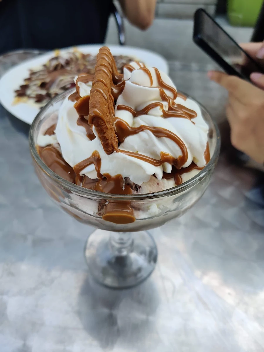 Caramel Sundae