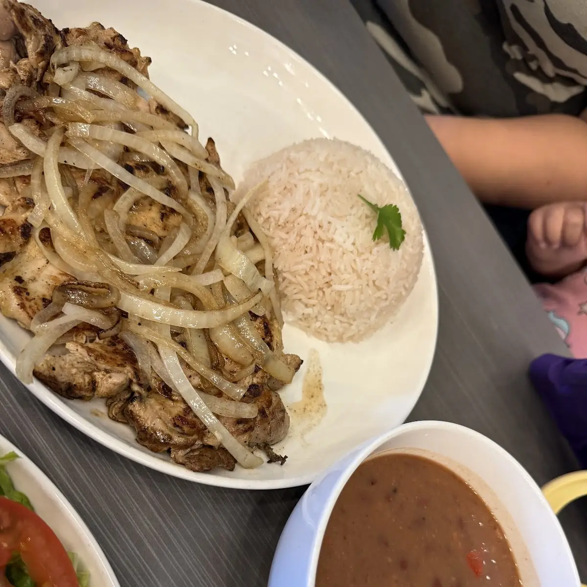 Grilled Chicken with White Rice