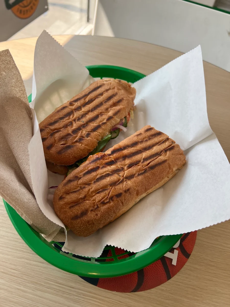 Veg Sandwich and Salad Wraps, Subway