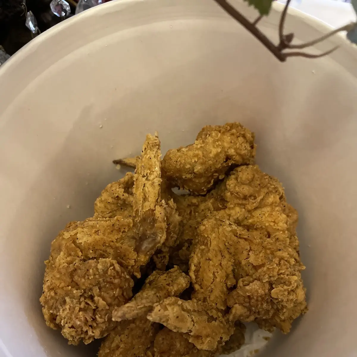 Crispy Fried Chicken Bucket Pieces