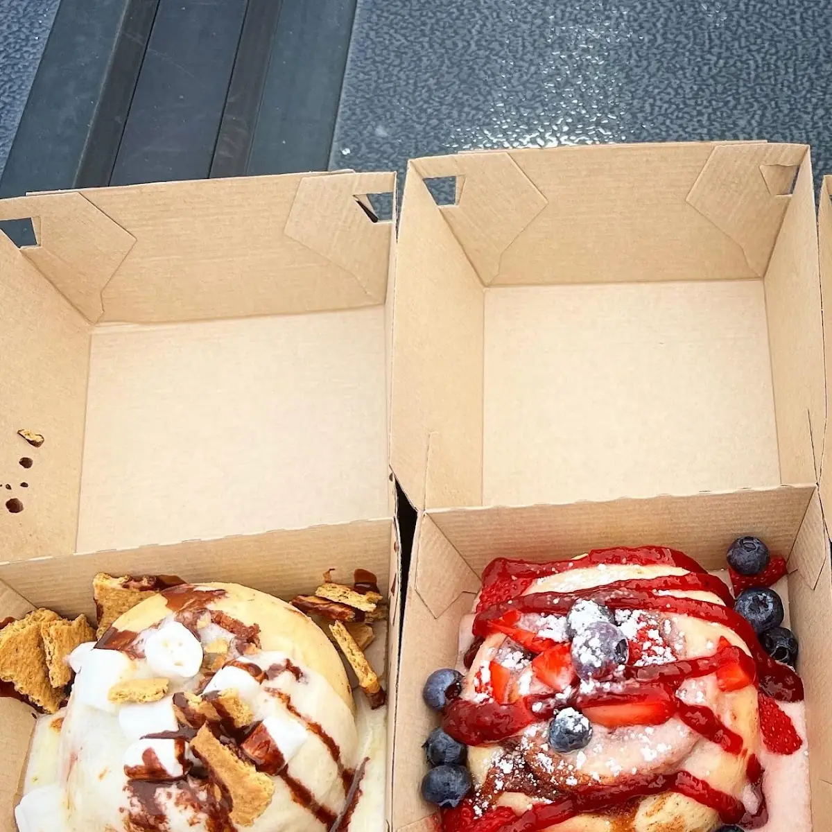 Berry Cinnamon Rolls