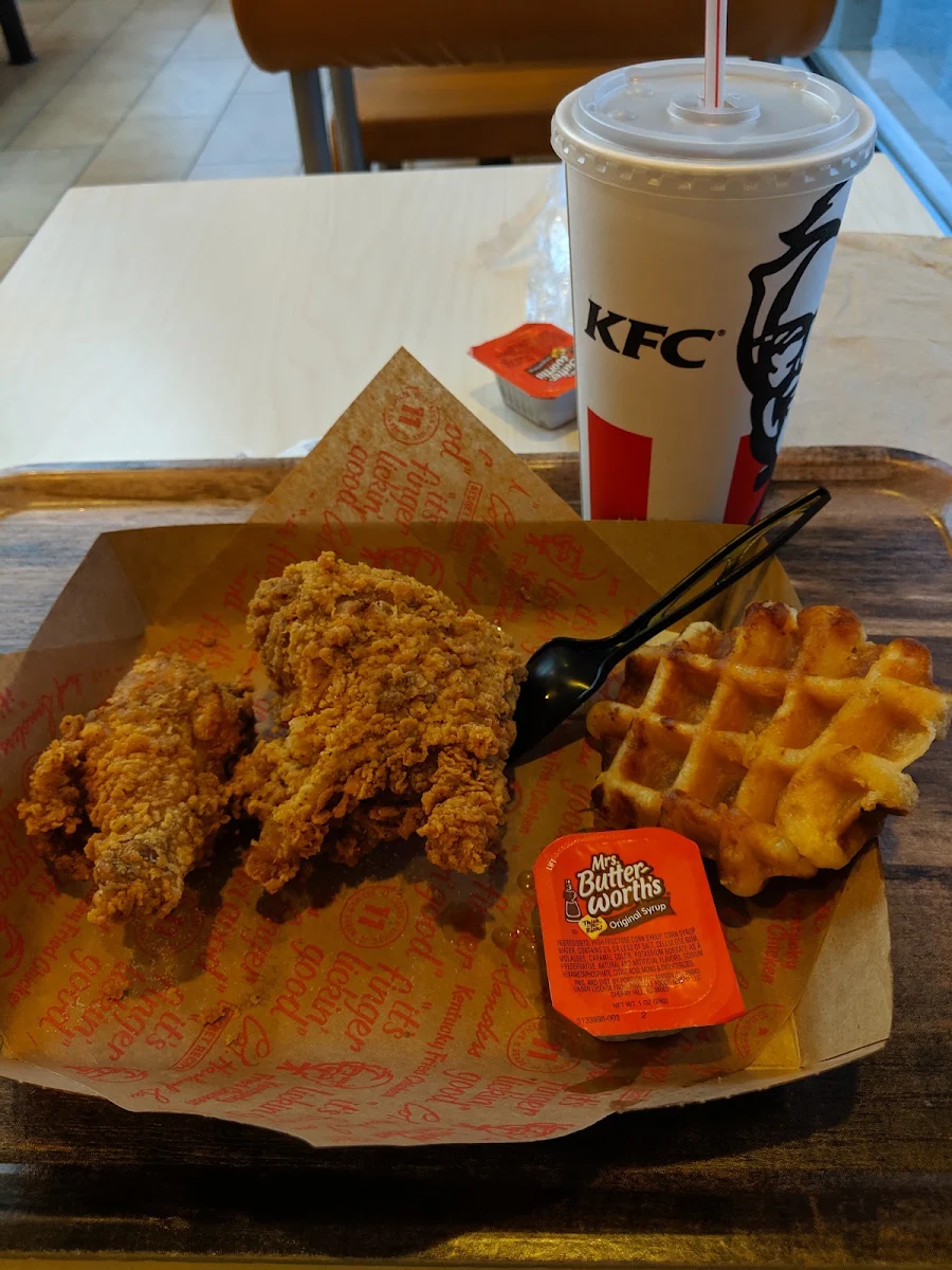 2 Piece Chicken & Waffle Combo