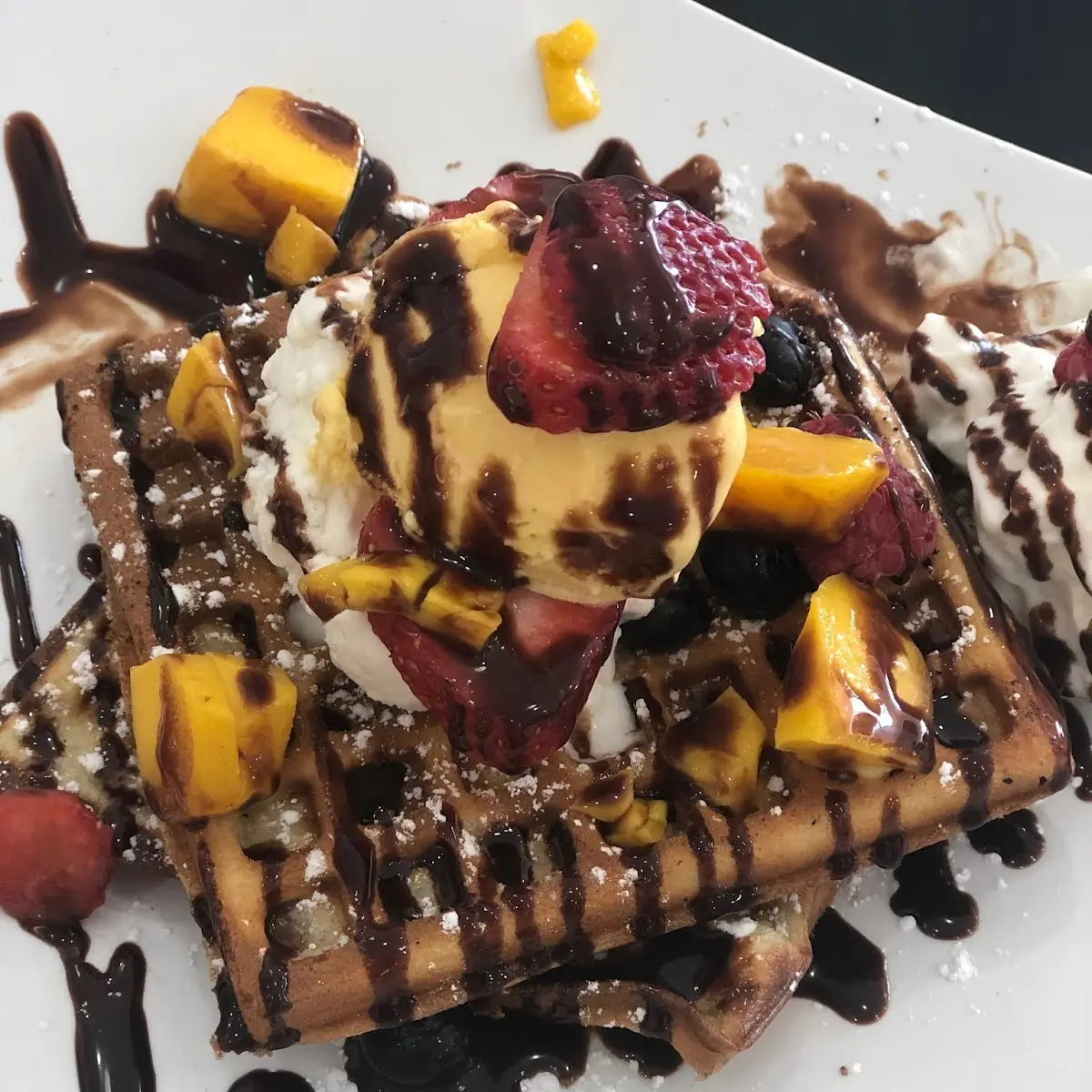 Fresh Fruit Bubble Waffle