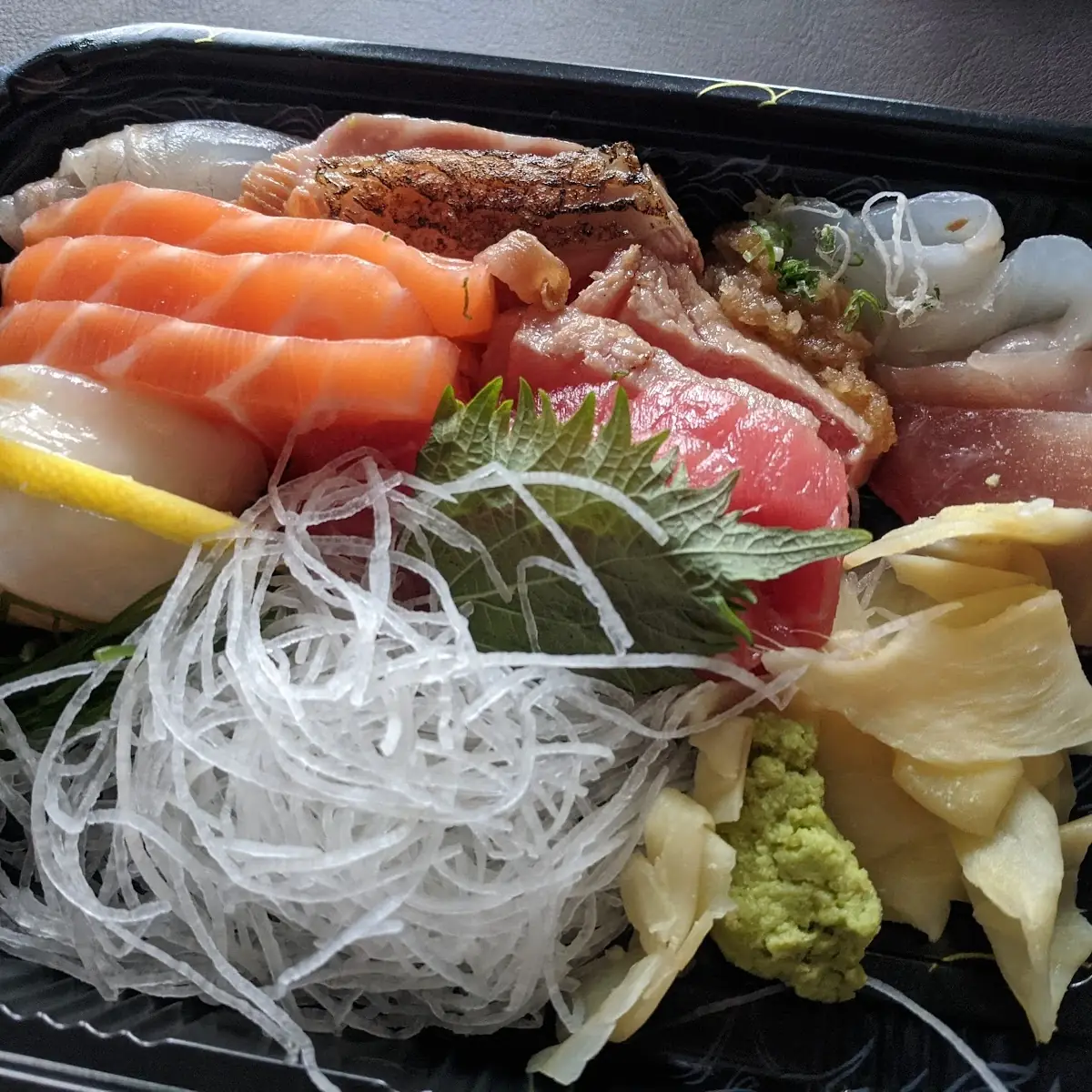 Sashimi Deluxe
