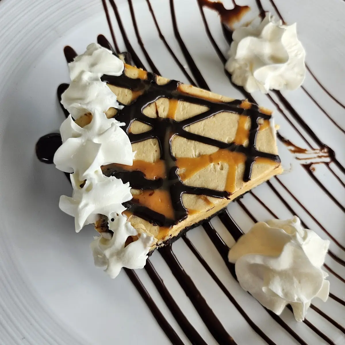 Peanut Butter Chocolate Pie Cake