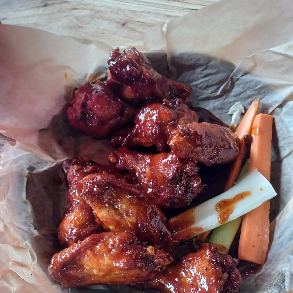 1 LB Wings