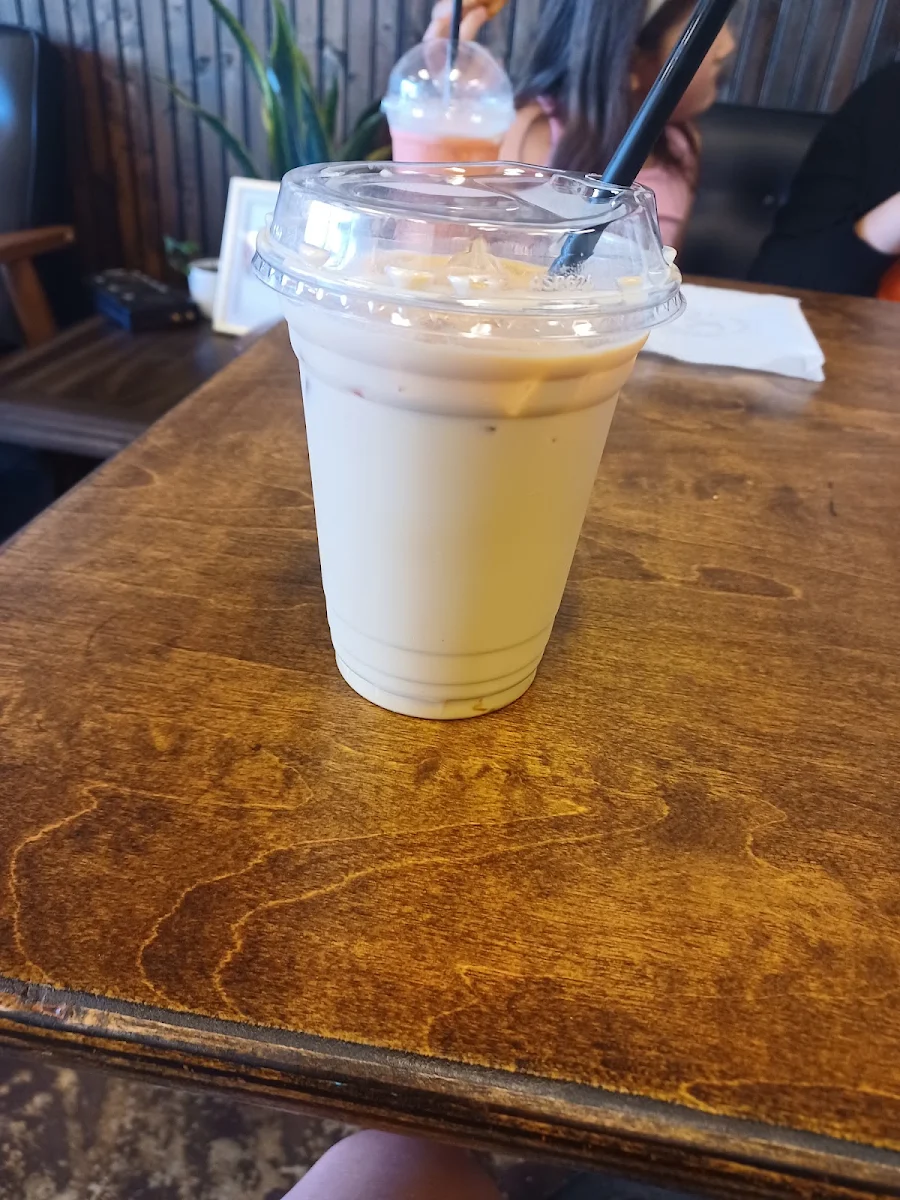 Iced Caramel Macchiato