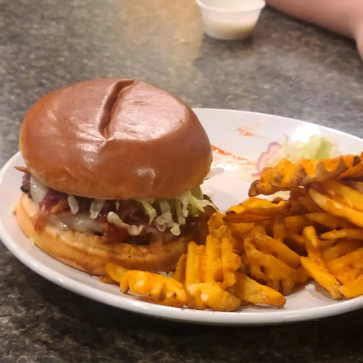 Cheeseburger Deluxe