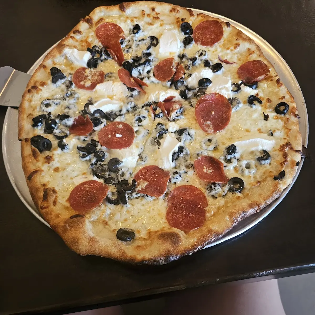 Four Cheese & Tomatoes Pizza