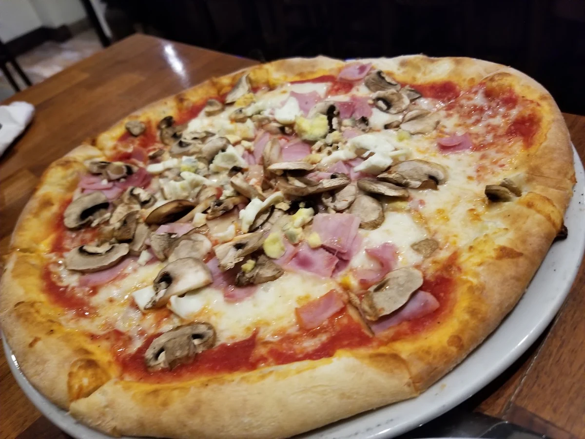 Pizza Capricciosa