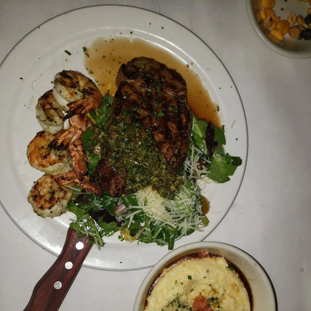 Shrimp and Garlic Parmesan Grits