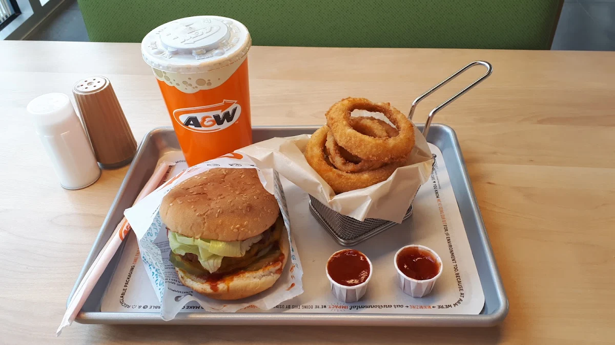 Root Beer Battered Onion Rings Burger Combo