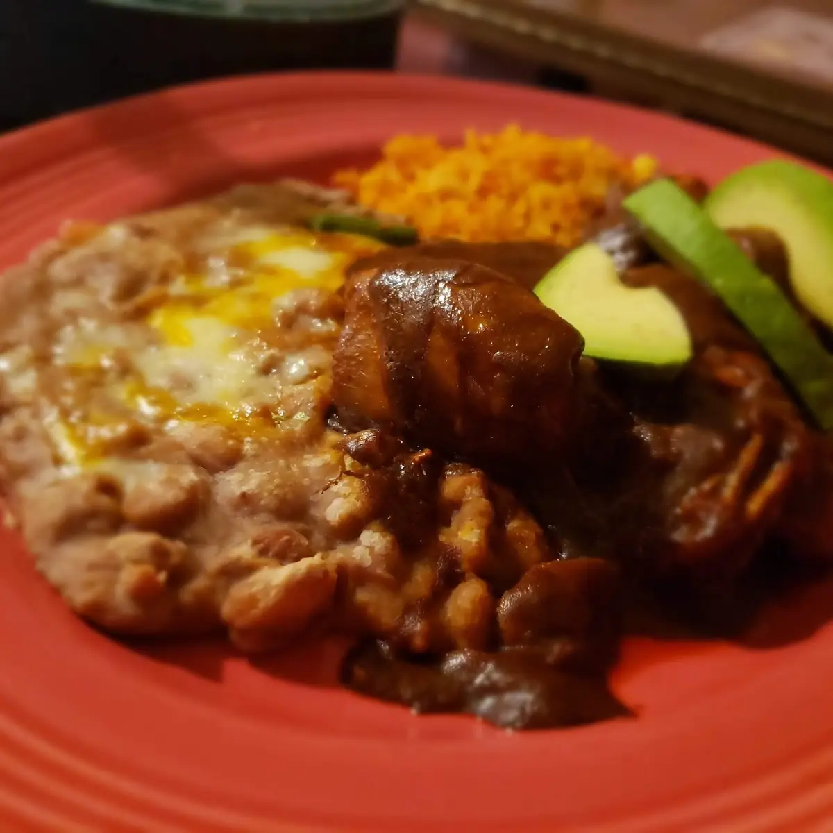 Pollo En Mole