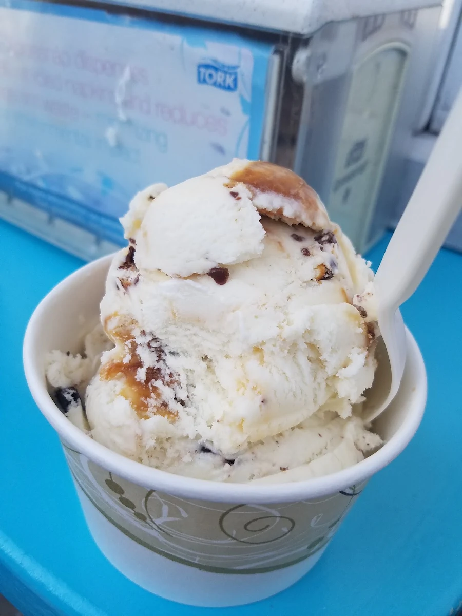 Salted Caramel Pretzel