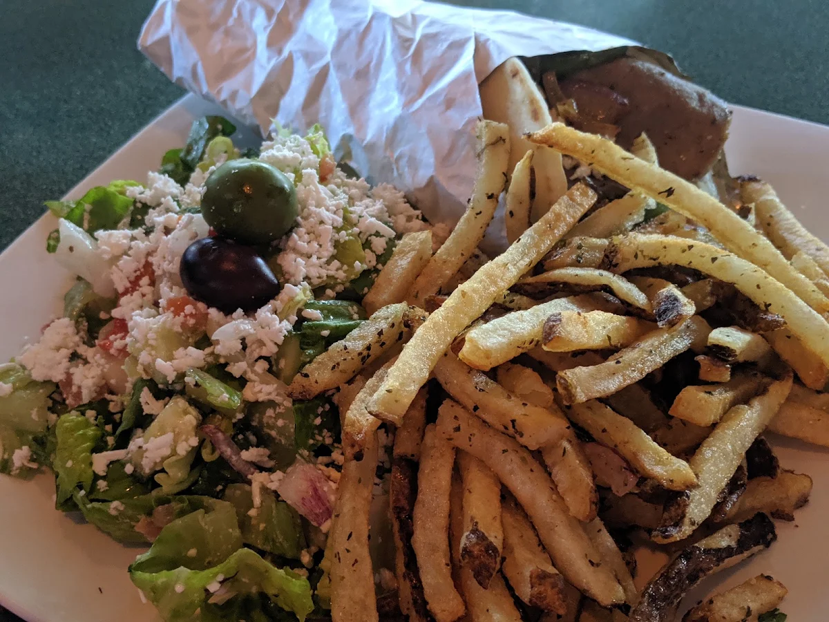 10 Gyros Pita Housemade Fries