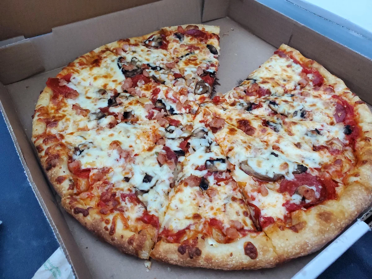 Canadian Pizza