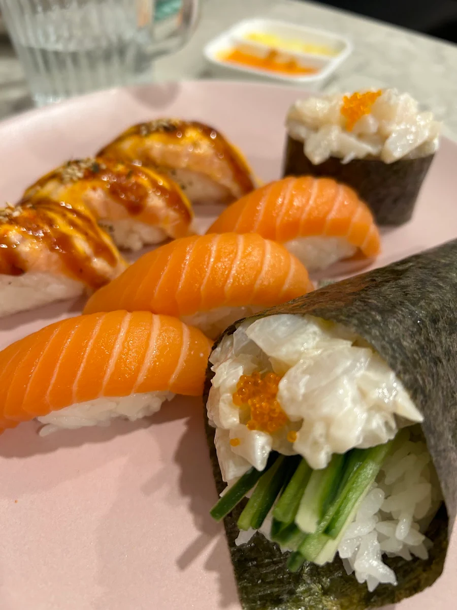 Spicy Salmon Sushi