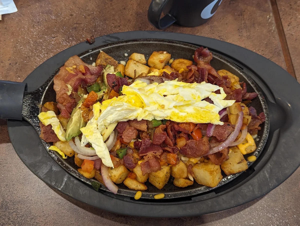 Poêlée Aux Trois Viandes Three Meats Skillet