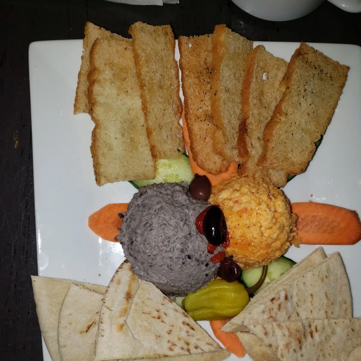 Hummus