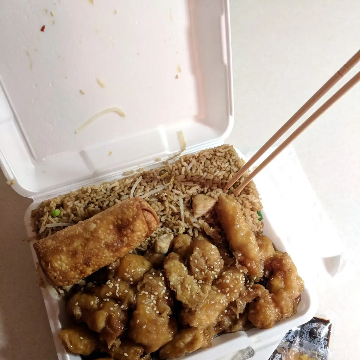 Sesame Chicken with White Rice