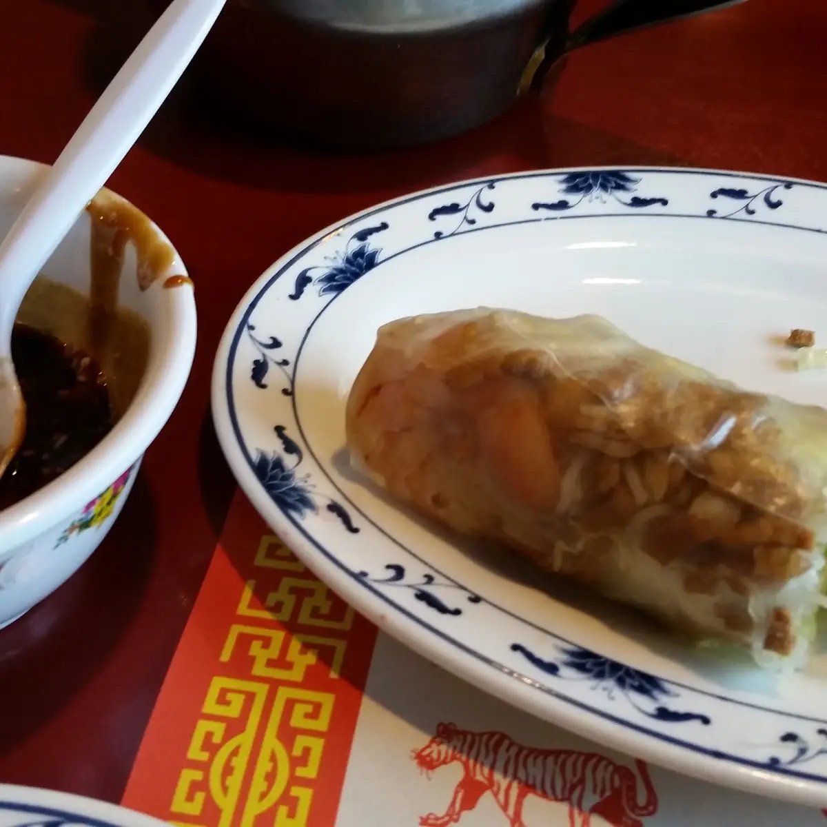 Spring Rolls with Sauce