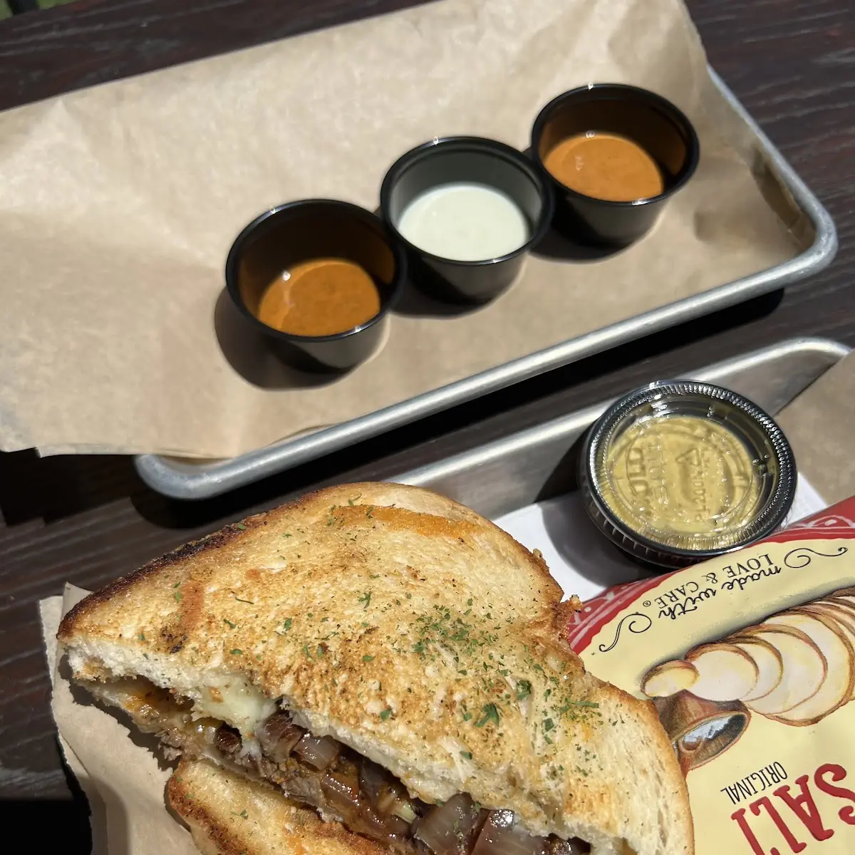 Rib Sandwich