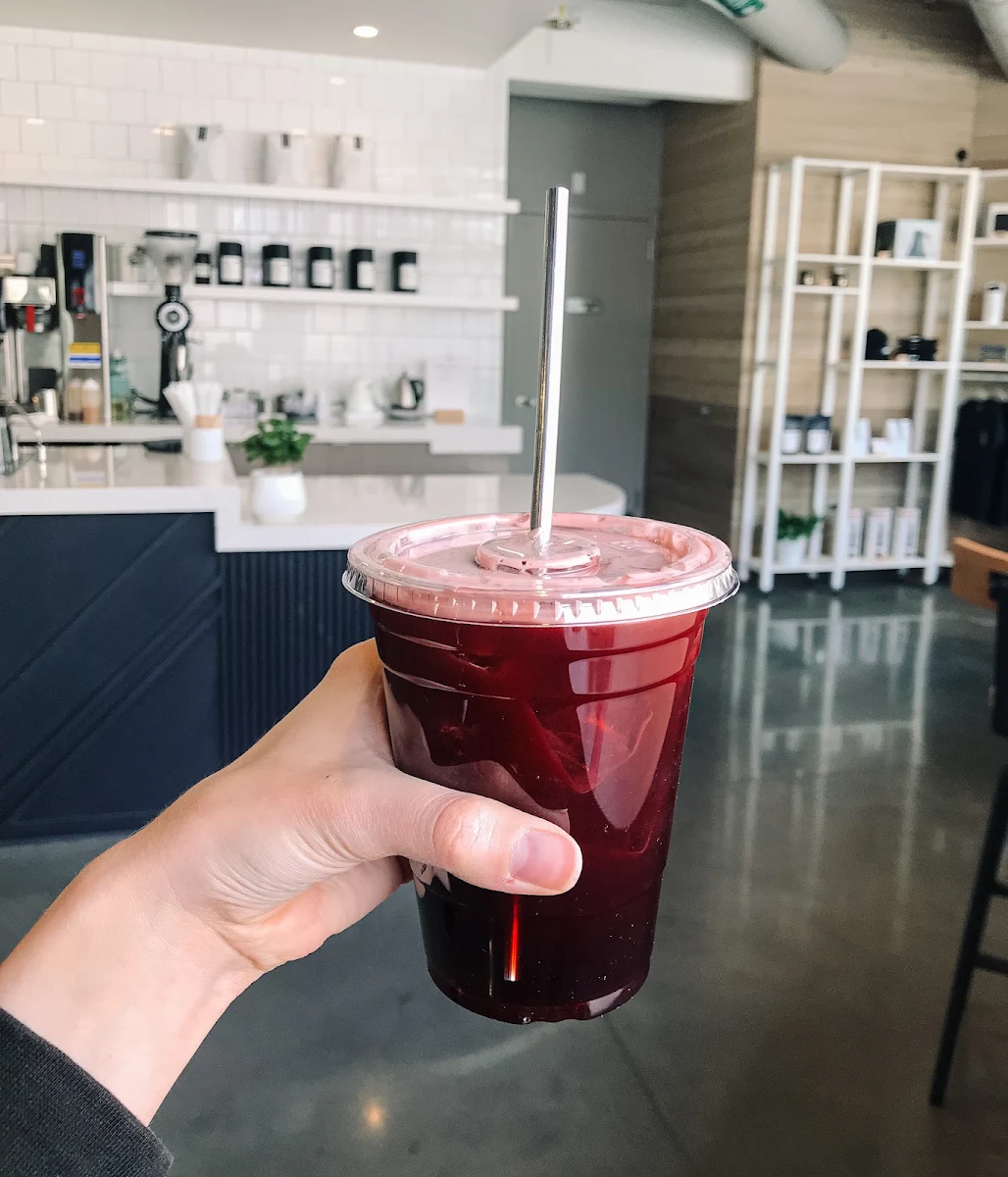 Nitro Hibiscus Iced Tea