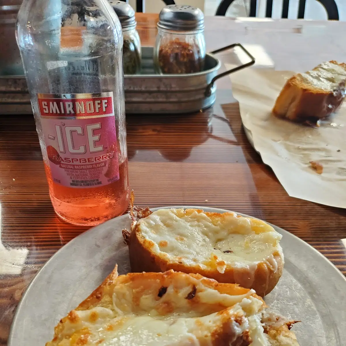 Garlic Cheese Bread