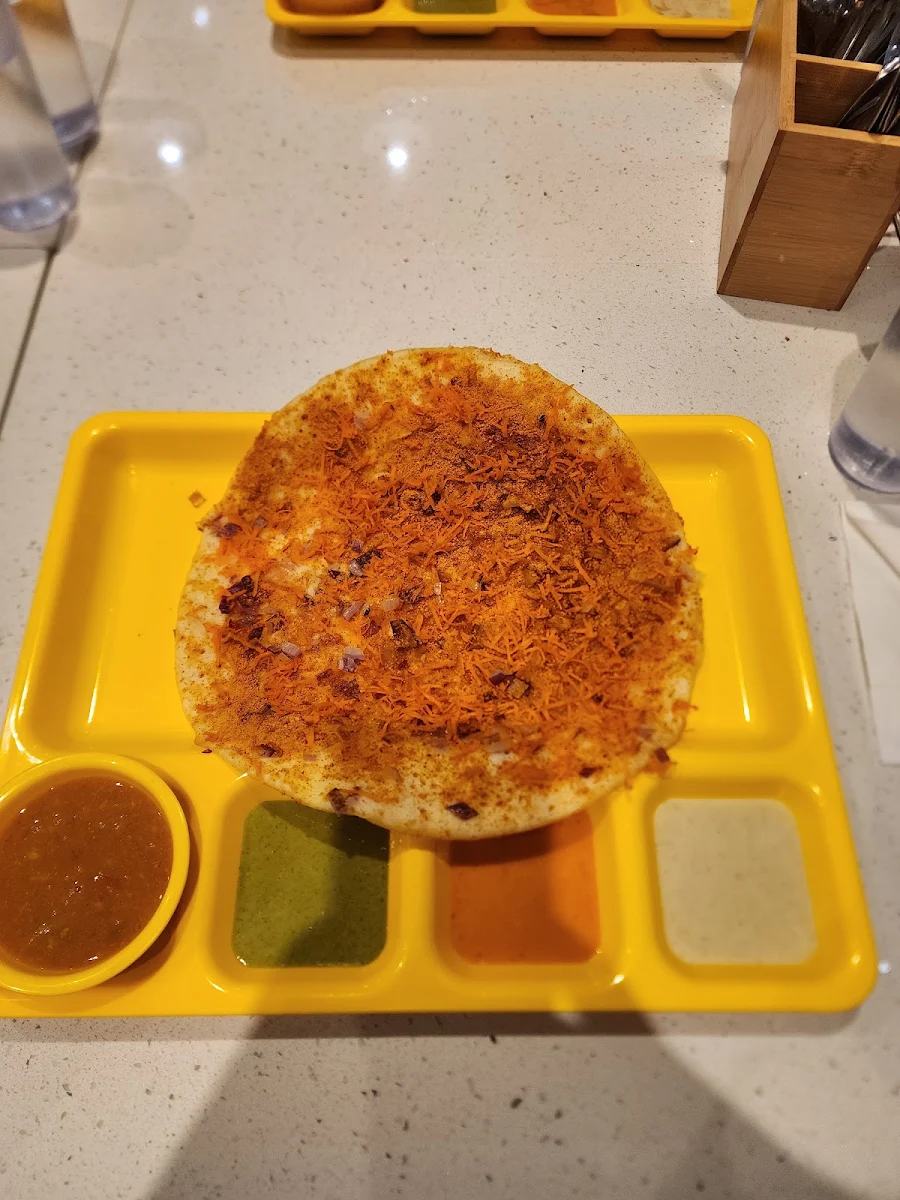Vadivelu Uthappam, Dosa Kitchen | South Indian Dosa Restaurant | Scarborough