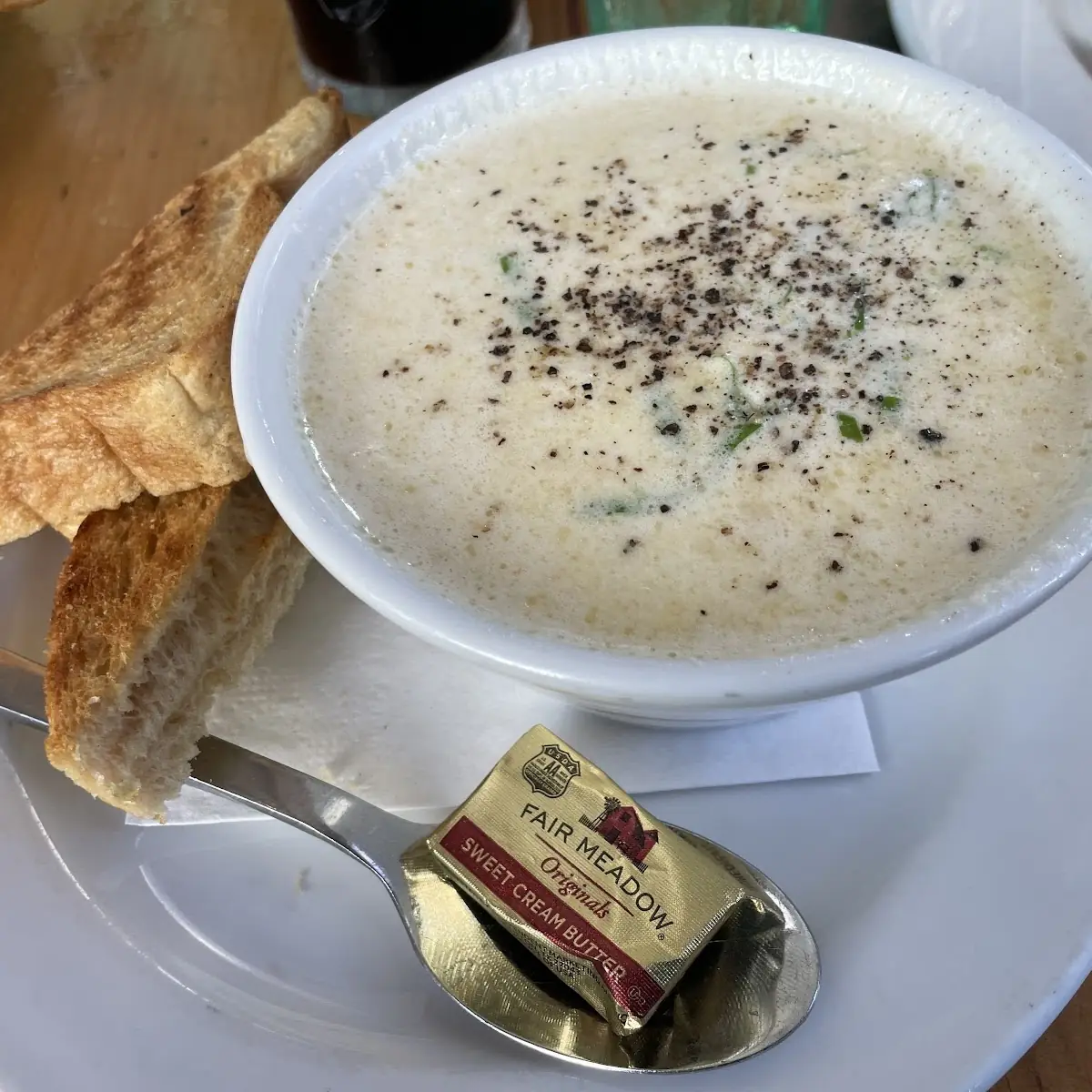 Smokey Seafood Chowder